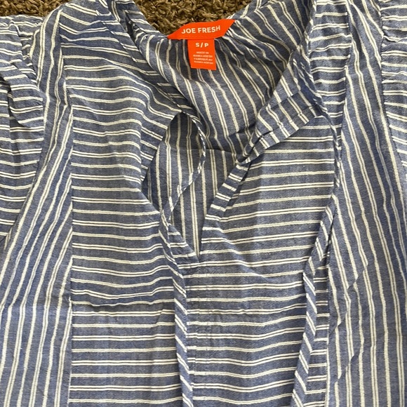 Joe Fresh peplum ruffle tank top - Picture 3 of 3